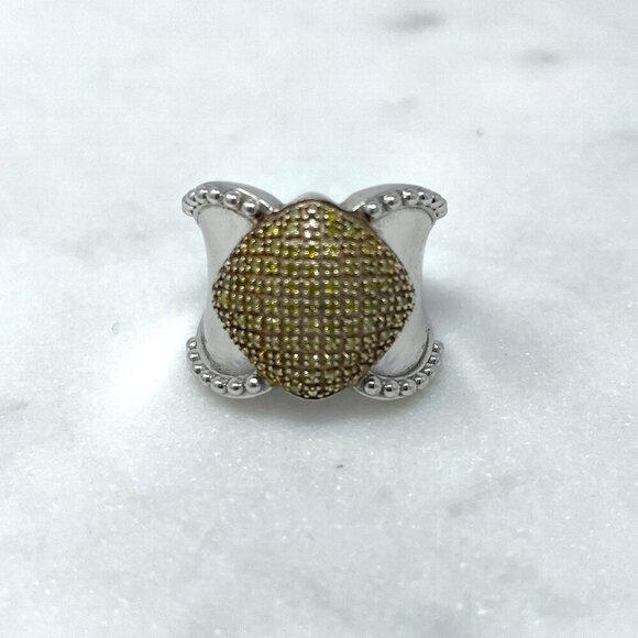 Diamond Treasures Sterling Silver Yellow Diamond 0.32 CTW Ring, Size 5 - Picture 2 of 10